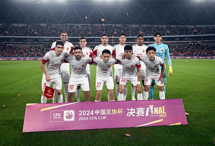 “备战世界杯2026:各大球队争锋逐鹿” “备战世界杯2026:各大球队争锋逐鹿”